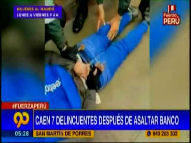 Caen 7 delincuentes después de asaltar banco 