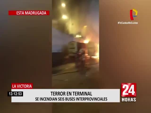 Seis buses se incendiaron en La Victoria