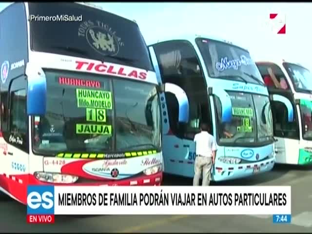 Miembros de una misma familia podrán viajar en autos particulares