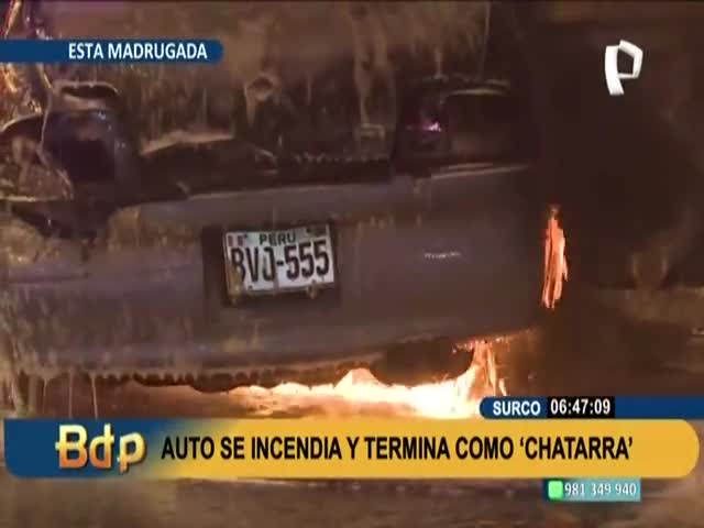 Incendio de un auto en Surco