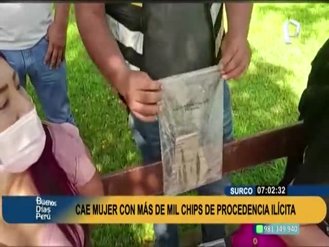 Cae mujer con más de mil chips de procedencia ilícita