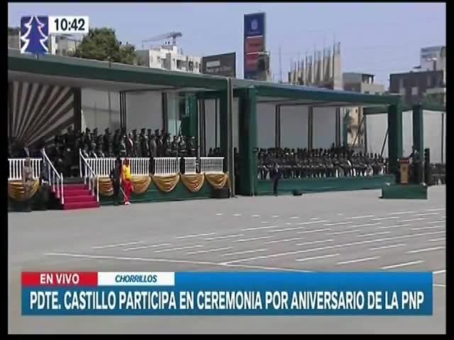 Presidente Castillo participa en ceremonia de la policía 