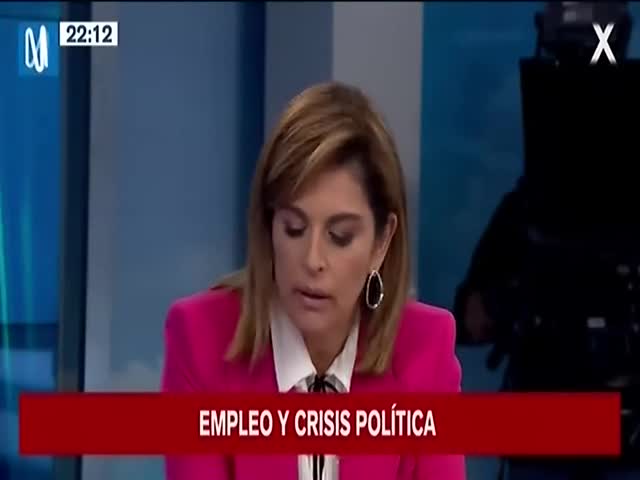 Empleo y crisis política 