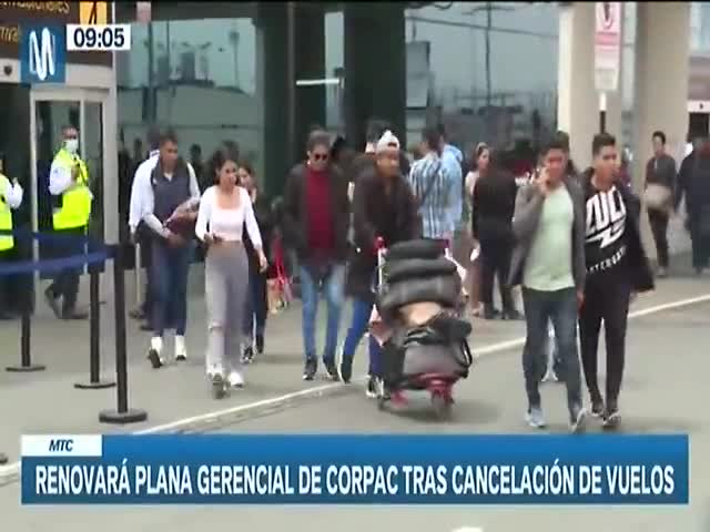 Renovará plan gerencial de Corpac tras cancelación de vuelos