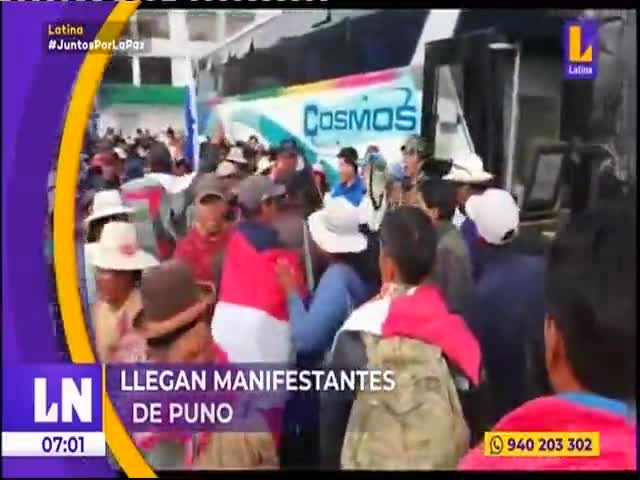 Llegan manifestantes de Puno 