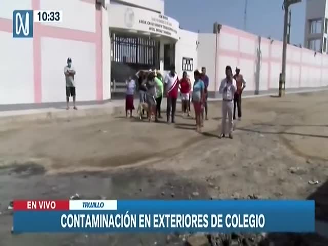 Contaminación en exteriores de colegio 