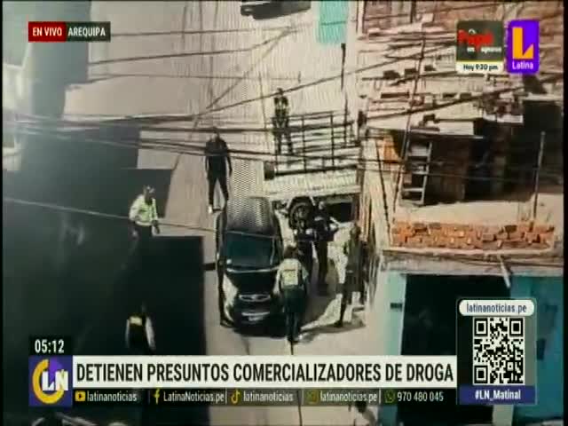 Detienen a presuntos comercializadores de droga